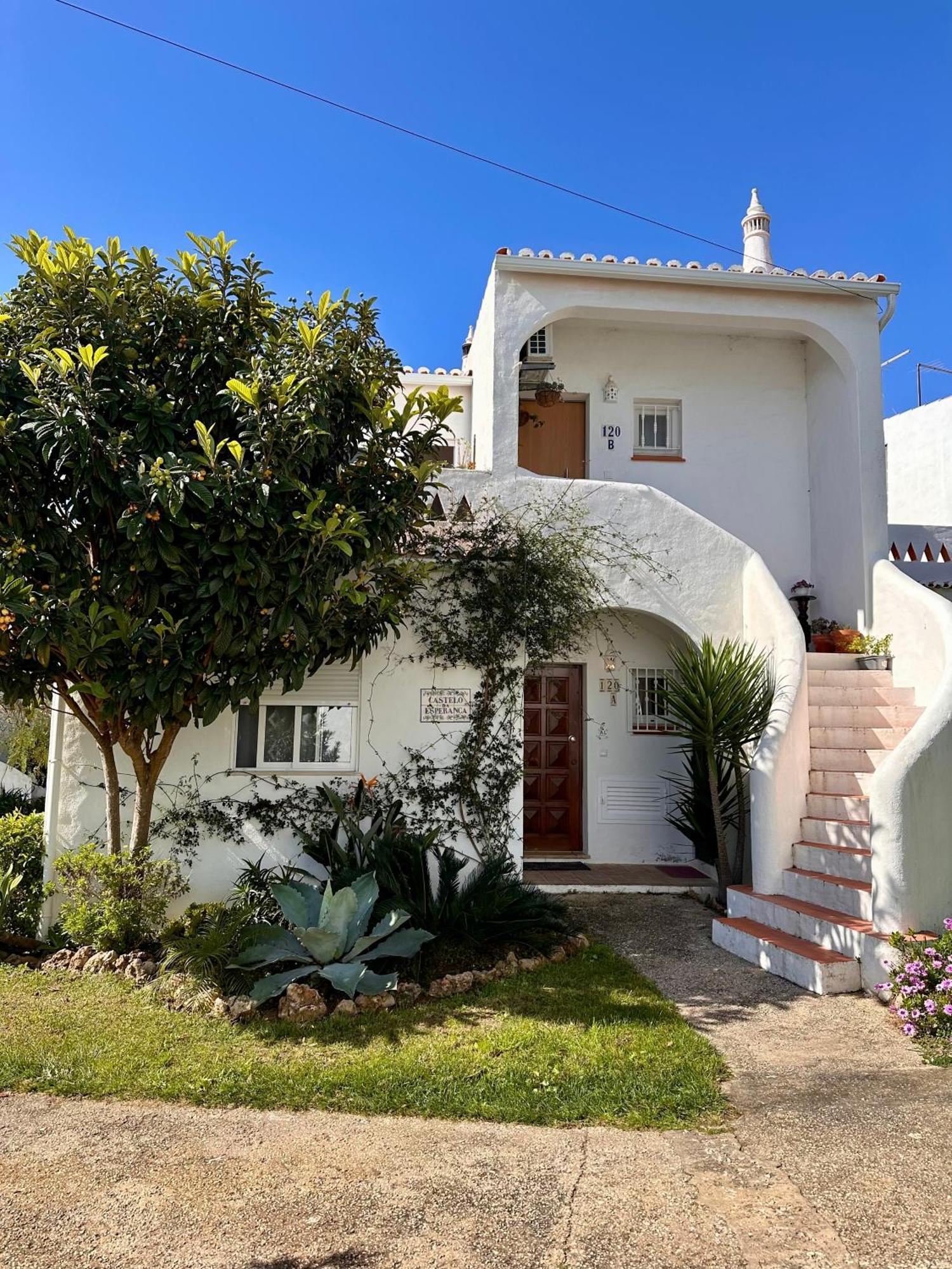 Castelo Da Esperanca Na Vila Sra Da Rocha Porches  Exterior photo